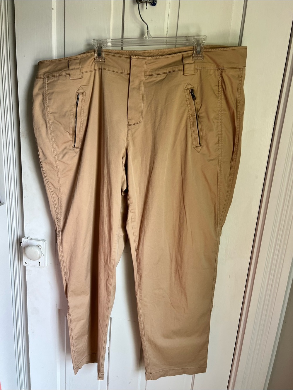 Coldwater Creek Women’s Khaki Stretch Chinos size 24w